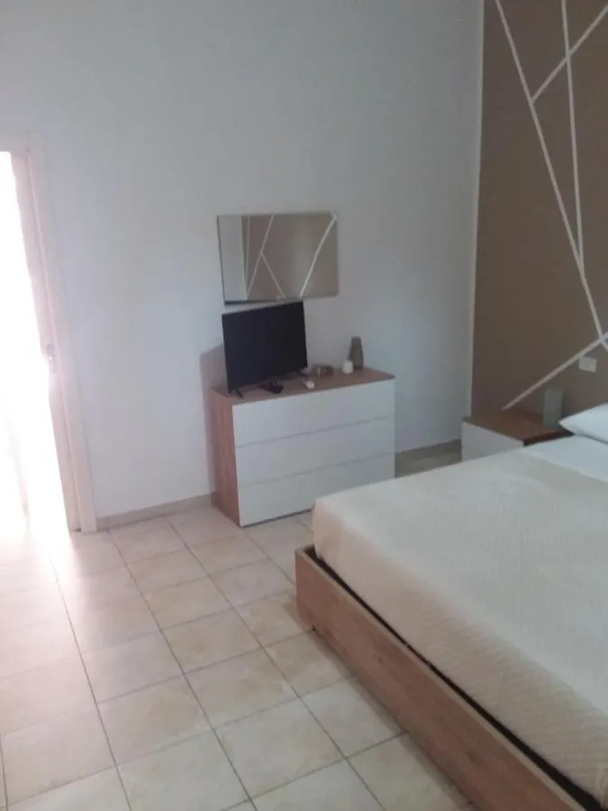 Independence House 71 Apartment Bari