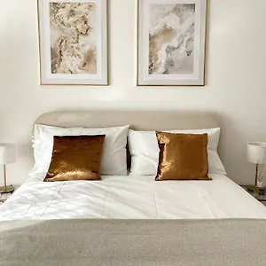  Appartamento Amazing Flat With Terrace Italia